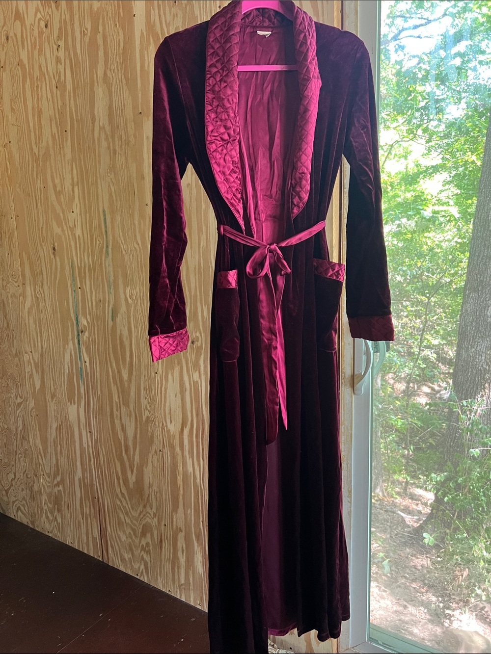 Velvet Long Robe with Quilted Satin Trim - Burgundy